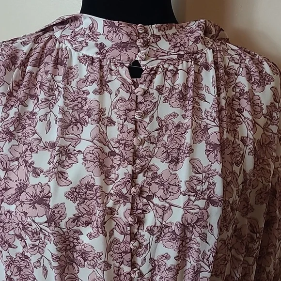 Ivy City Co Brynley Dress in Pink Size 1X - Picture 9 of 11